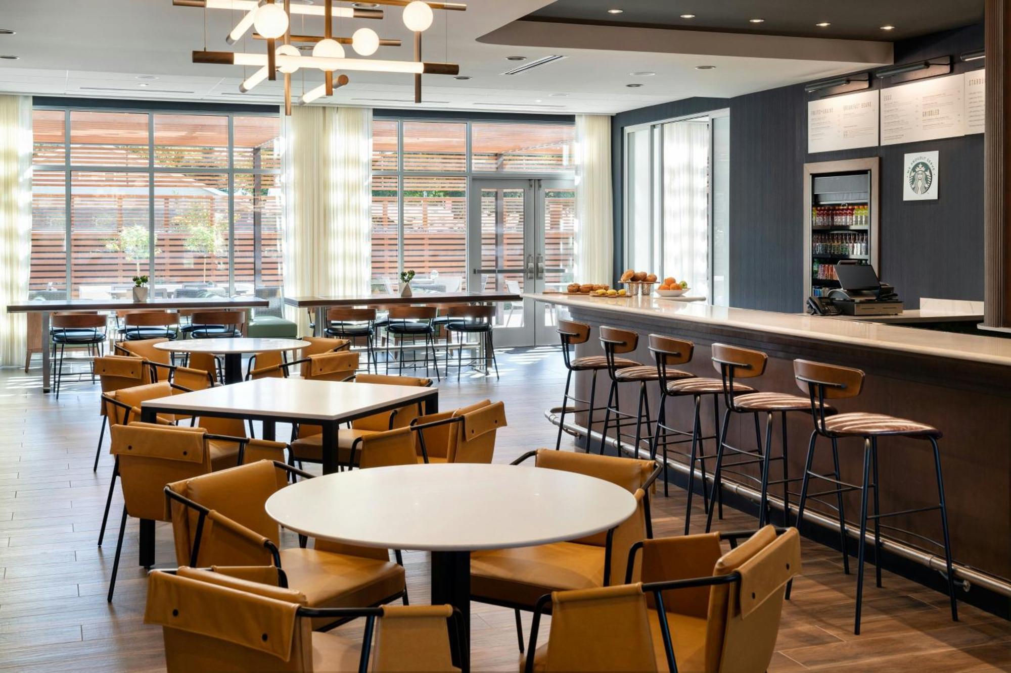 Courtyard By Marriott Cleveland Tn Hotel ภายนอก รูปภาพ