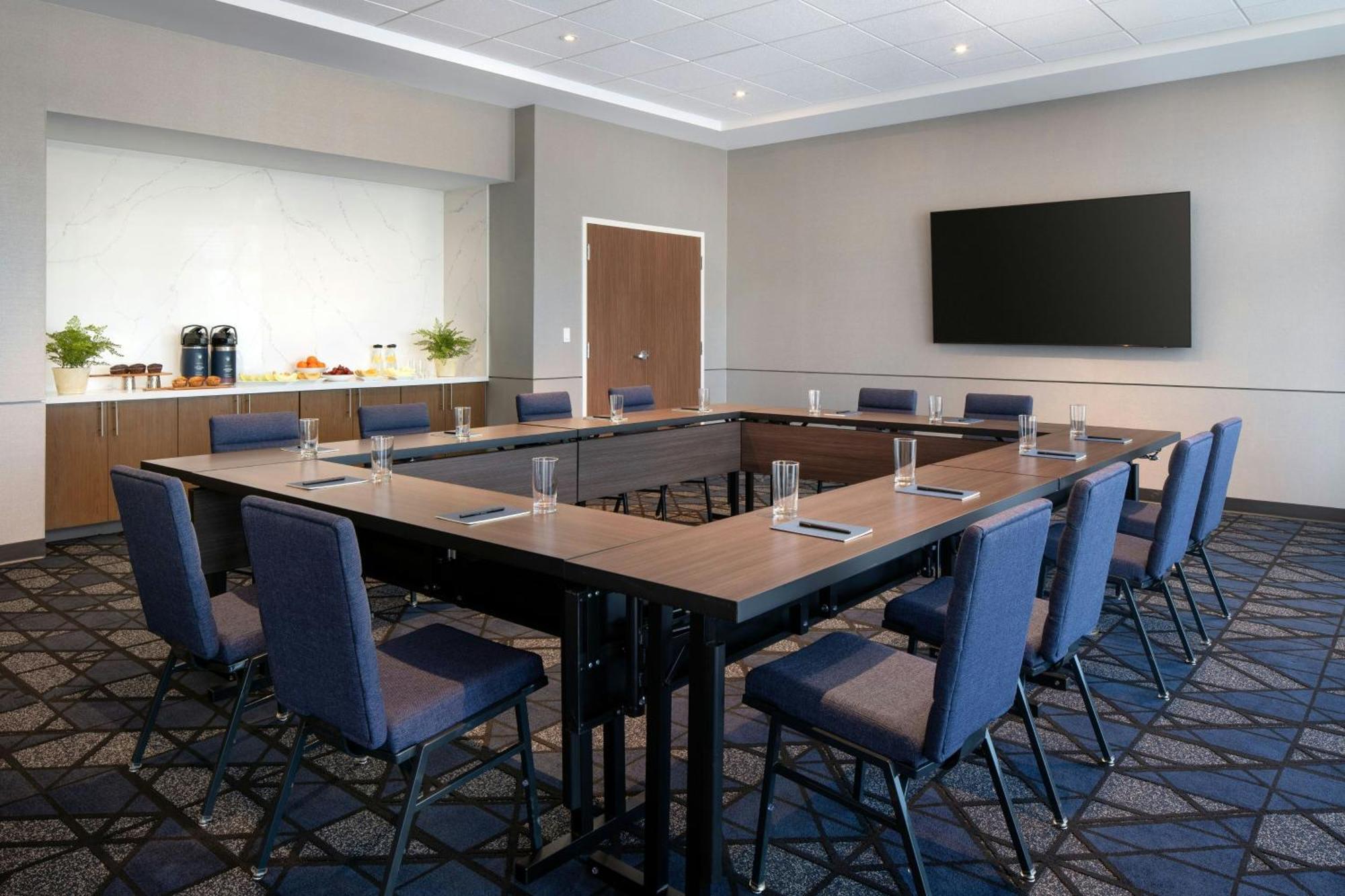 Courtyard By Marriott Cleveland Tn Hotel ภายนอก รูปภาพ