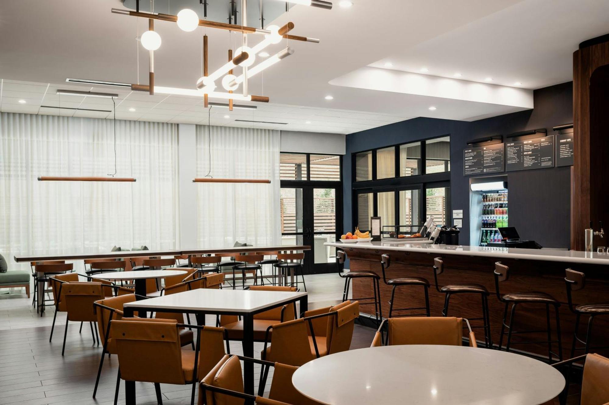 Courtyard By Marriott Cleveland Tn Hotel ภายนอก รูปภาพ